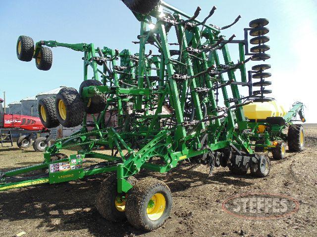 2012 John Deere 1830_1.jpg